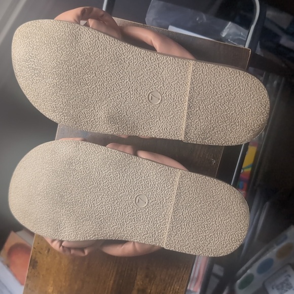 Women's Cosette Padded Slide Sandals Universal Threads - Coral Pink -Size 7 - Picture 7 of 10